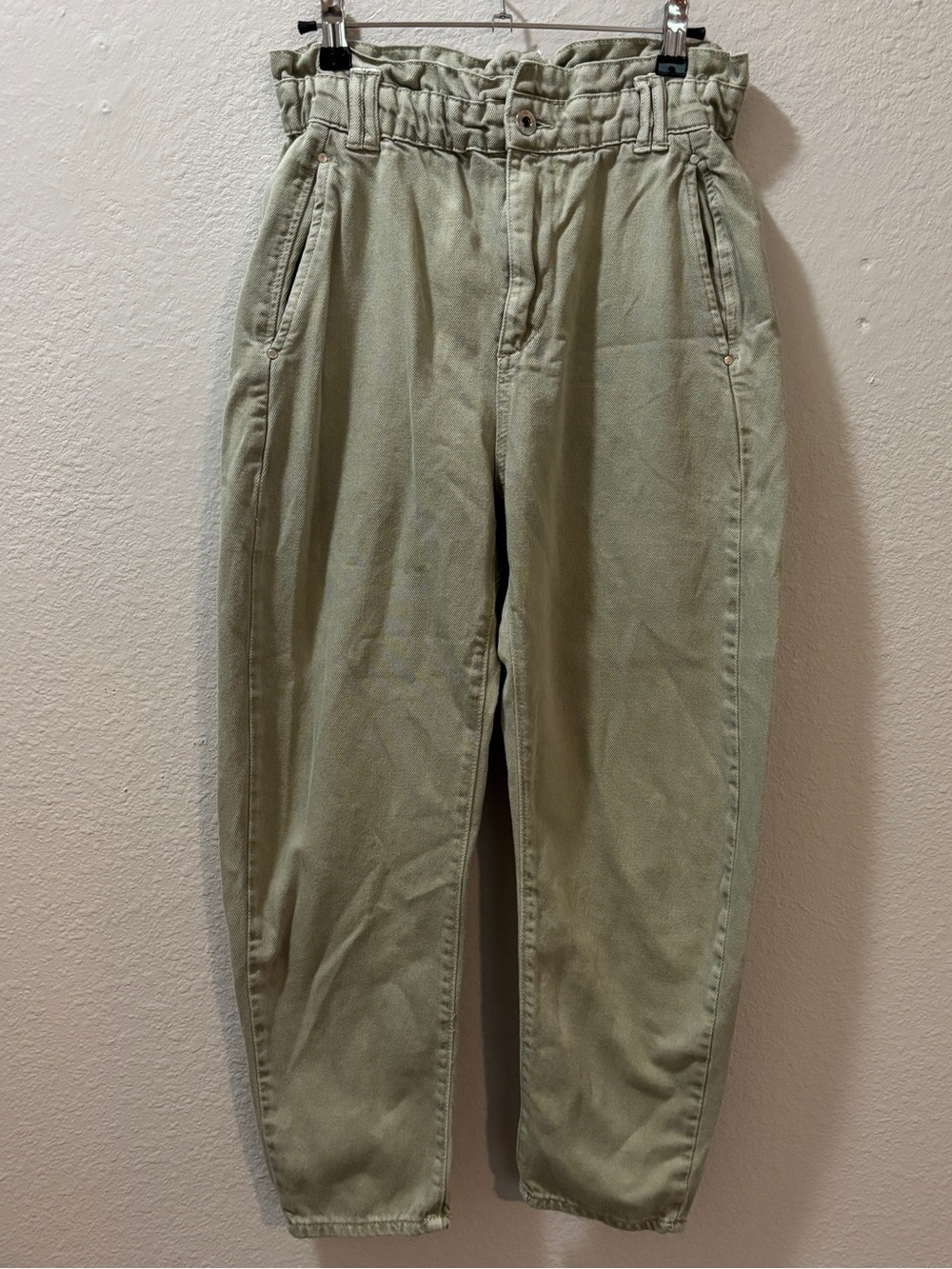Zara Green Paperbag Waist Tapered Cropped Ankle Jeans Size 4
